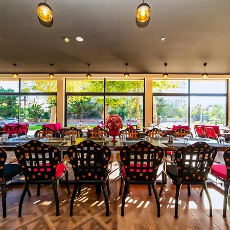 Optimum Luxury Hotel&spa