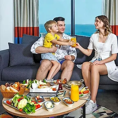 מלון Optimum Luxury Hotel&spa *